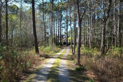 6042 Pawlett Blake Lane Wadmalaw Island SC 29487