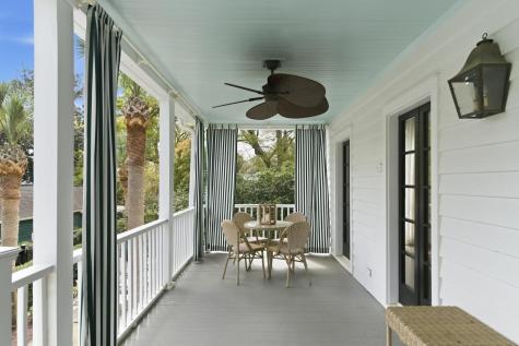 207 Pitt Street Mount Pleasant SC 29464
