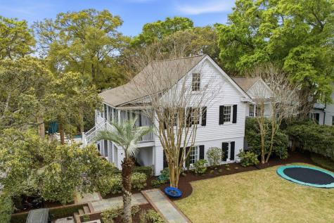207 Pitt Street Mount Pleasant SC 29464