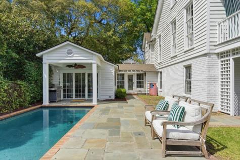 207 Pitt Street Mount Pleasant SC 29464