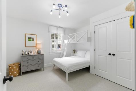 207 Pitt Street Mount Pleasant SC 29464