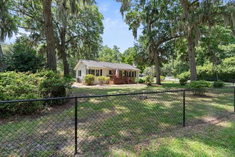 2420 Pine Court Beaufort SC 29902
