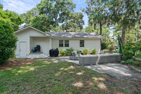 2420 Pine Court Beaufort SC 29902