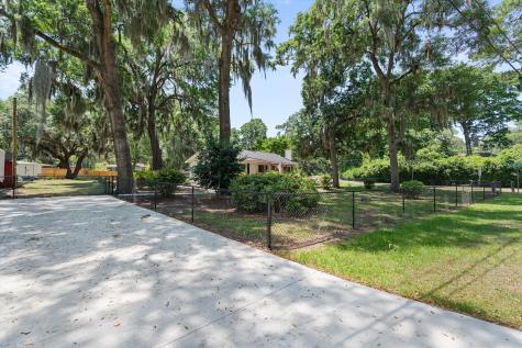 2420 Pine Court Beaufort SC 29902