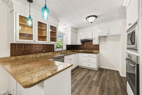 100 Kent Circle Ladson SC 29456