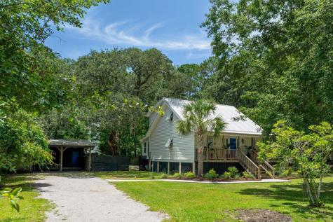 1515 N Lakeshore Drive Mount Pleasant SC 29466