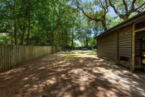 1515 N Lakeshore Drive Mount Pleasant SC 29466