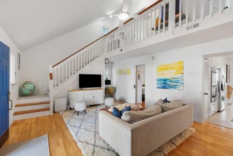 1515 N Lakeshore Drive Mount Pleasant SC 29466