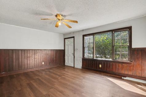 5516 Attaway Street North Charleston SC 29406