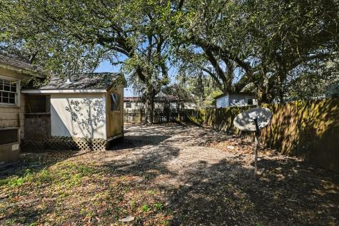 5516 Attaway Street North Charleston SC 29406