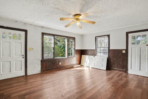 5516 Attaway Street North Charleston SC 29406