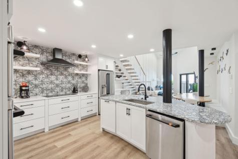 9002 Palmetto Boulevard Isle Of Palms SC 29451