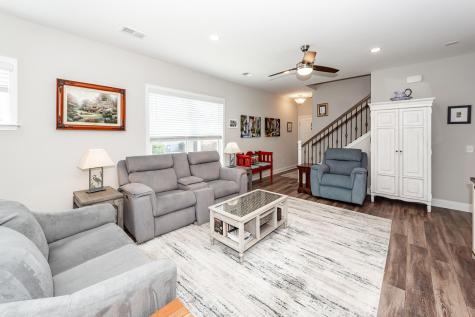 618 Daffodil Court Summerville SC 29486
