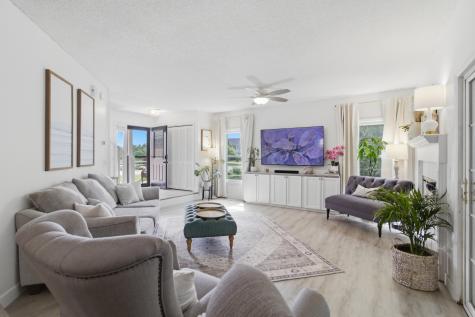 41 N Basilica Avenue Hanahan SC 29410