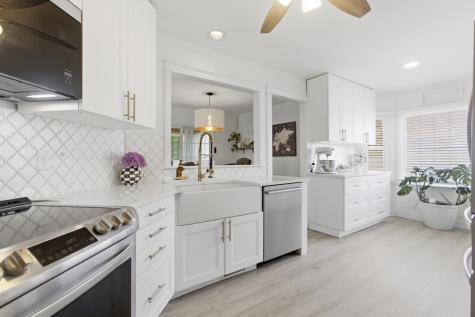 41 N Basilica Avenue Hanahan SC 29410
