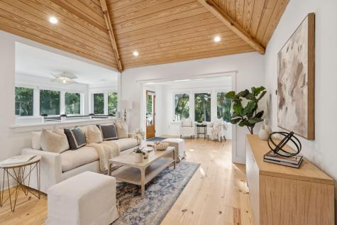 816 Palm Boulevard Isle Of Palms SC 29451