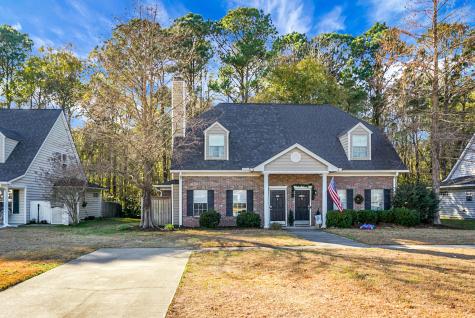 2200 Kings Gate Lane Mount Pleasant SC 29466
