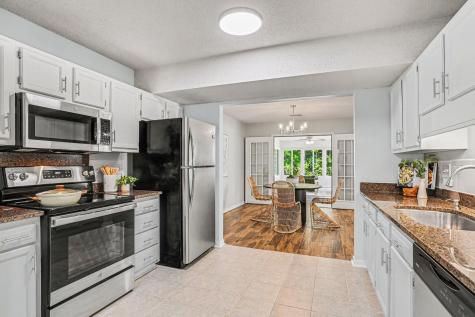 2026 Armory Drive Mount Pleasant SC 29466