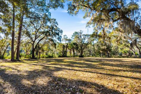 4400 Wando Farms Road Mount Pleasant SC 29429