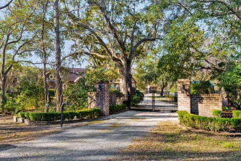 4400 Wando Farms Road Mount Pleasant SC 29429