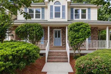 200 Loch Lomond Street Summerville SC 29483