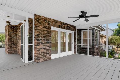 200 Loch Lomond Street Summerville SC 29483