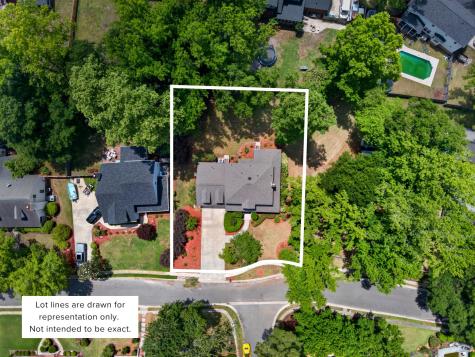 200 Loch Lomond Street Summerville SC 29483