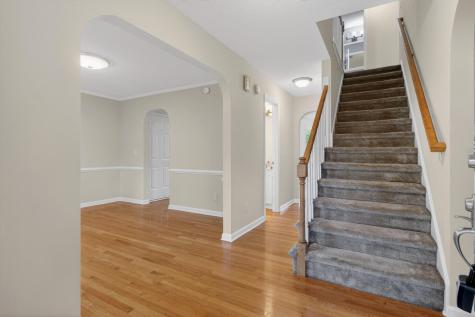 200 Loch Lomond Street Summerville SC 29483
