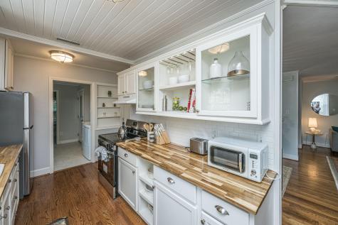 1128 Carter Avenue Mount Pleasant SC 29464