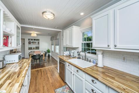 1128 Carter Avenue Mount Pleasant SC 29464