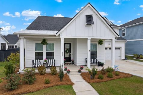113 Medford Street Summerville SC 29486