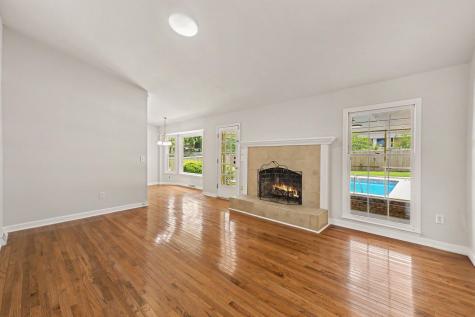 1035 Dominion Drive Hanahan SC 29410
