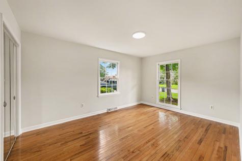 1035 Dominion Drive Hanahan SC 29410