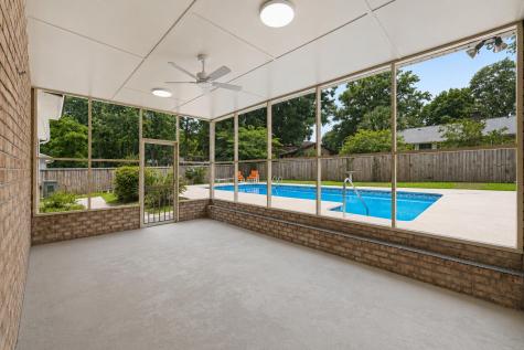 1035 Dominion Drive Hanahan SC 29410