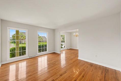 1035 Dominion Drive Hanahan SC 29410