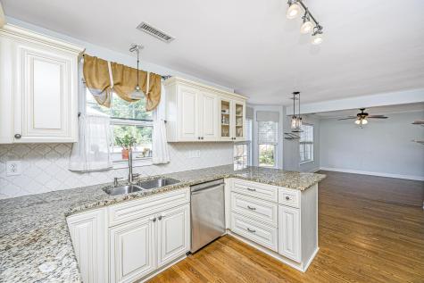 1097 Clearspring Drive Charleston SC 29412