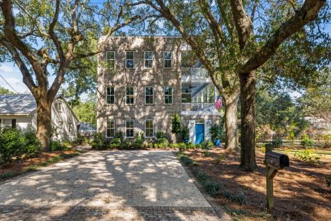 2112 Parkway Drive Charleston SC 29412