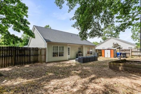 8766 Tigershark Avenue North Charleston SC 29406