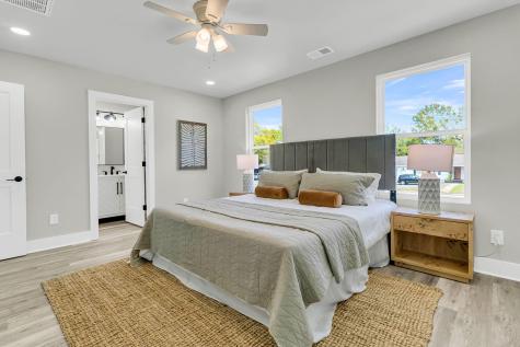 5889 N Rhett Avenue Hanahan SC 29410