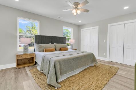 5889 N Rhett Avenue Hanahan SC 29410