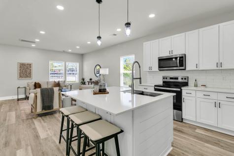 5889 N Rhett Avenue Hanahan SC 29410