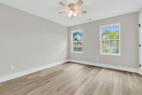 5889 N Rhett Avenue Hanahan SC 29410