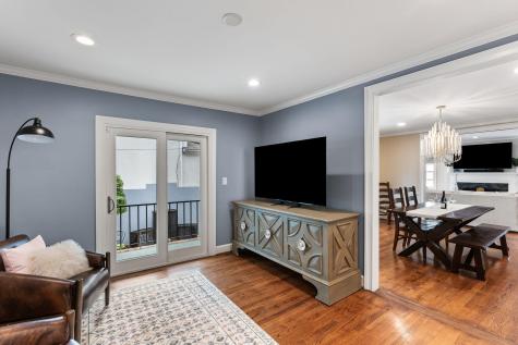 17 Ashley Avenue Charleston SC 29401