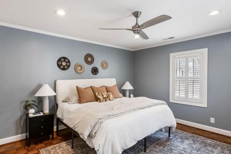 17 Ashley Avenue Charleston SC 29401