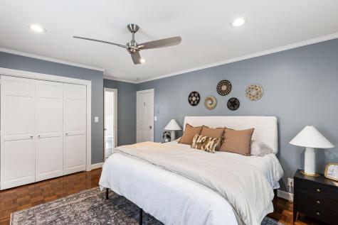 17 Ashley Avenue Charleston SC 29401