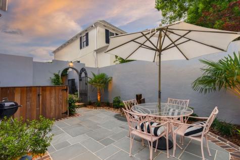 17 Ashley Avenue Charleston SC 29401