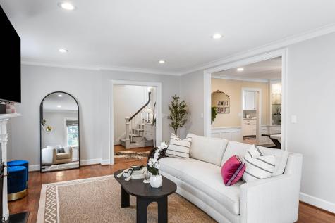 17 Ashley Avenue Charleston SC 29401