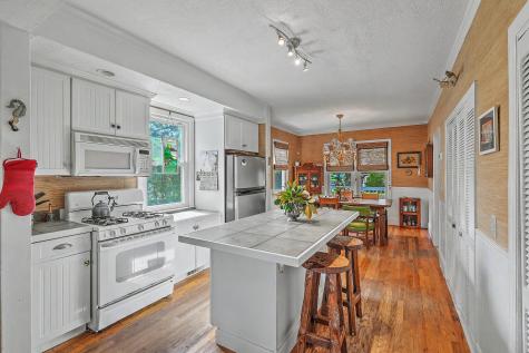2154 Saint James Drive Charleston SC 29412