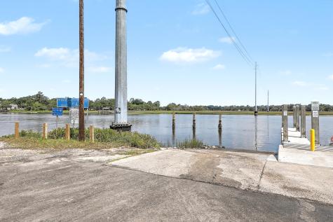 2154 Saint James Drive Charleston SC 29412