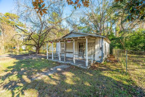 4228 Barnwell Avenue North Charleston SC 29405